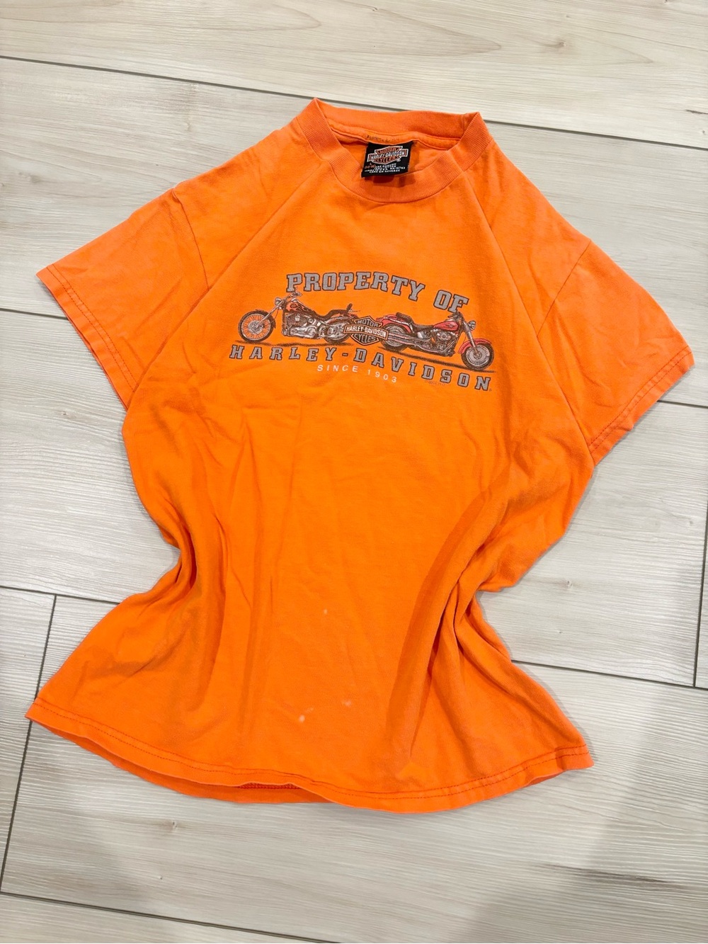 Vintage 90s Harley-Davidson Bright Orange Motorcycle Graphic Baby Tee Cropped